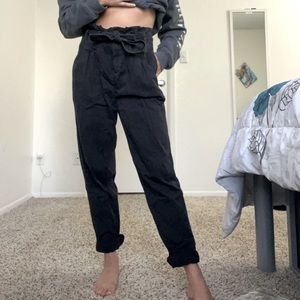 American Eagle Outfitters baggy jeans!